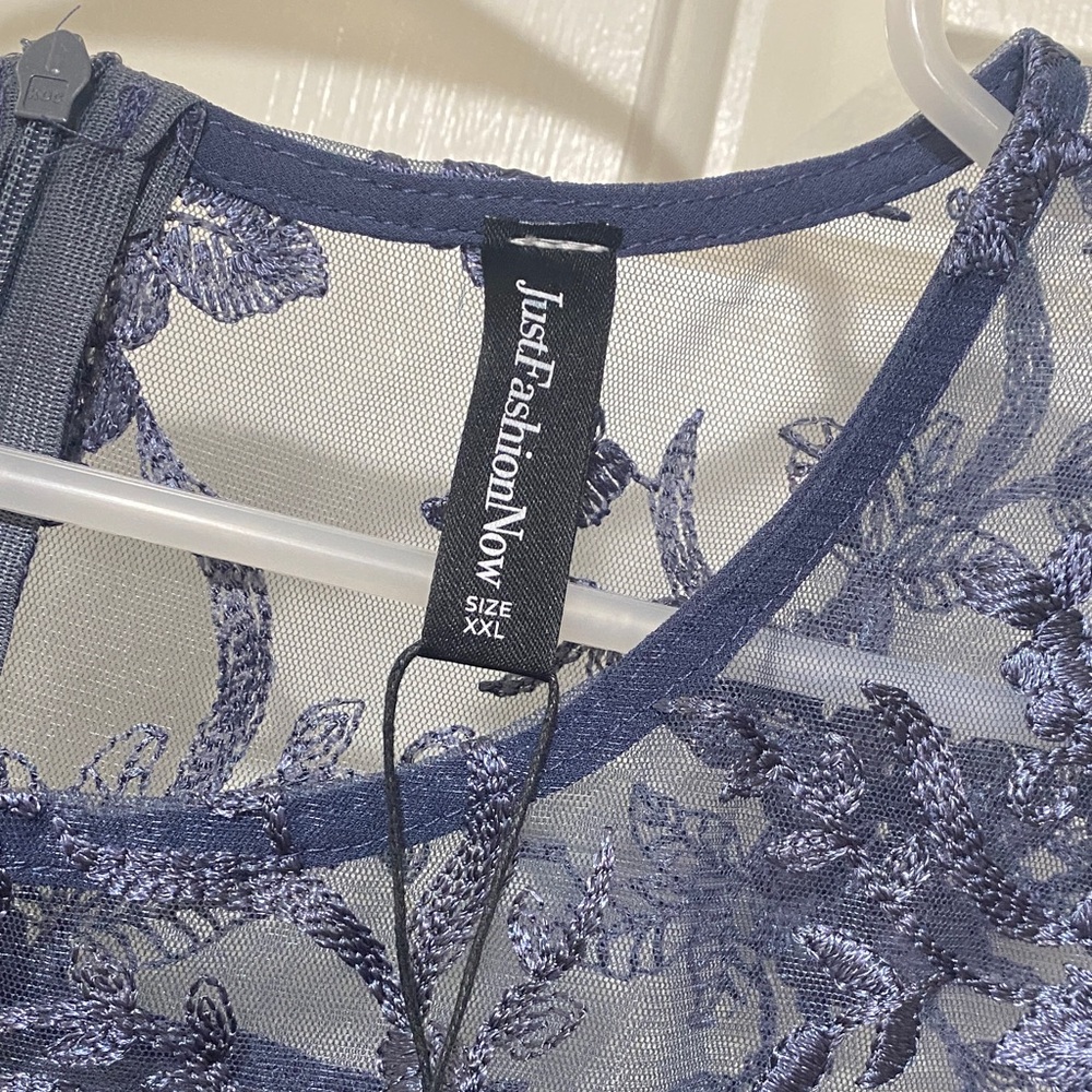 Chic Navy Floral Lace Midi Dress - Picture 2 of 6